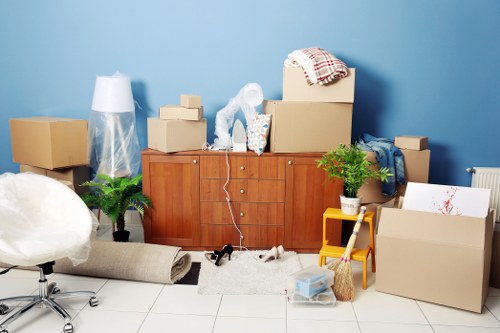 Moving van service in Dagenham for local home and flat relocations