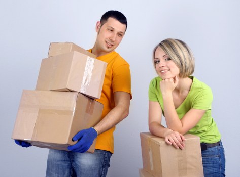 Professional packing and loading service for Dagenham house removals